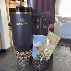 Stanley Chocolate 40oz Louis Vuitton Bundle